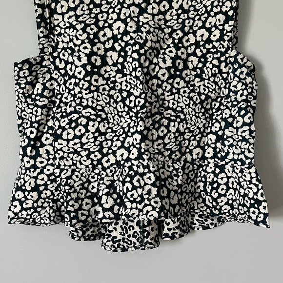 Zara dark green & white leopard print peplum sleeveless blouse - Picture 9 of 16